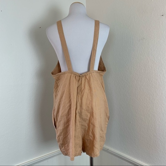 NWT Tavik Standoff Romper Linen Rayon Size Small Sand Shorts Pockets - Picture 7 of 14